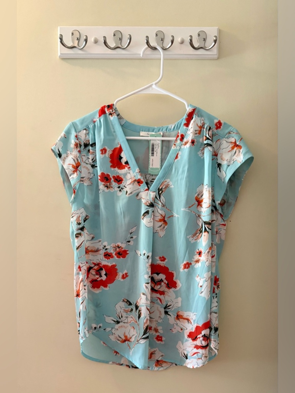 Fun 2 Fun Floral V-Neck Blouse - Light Blue and Red